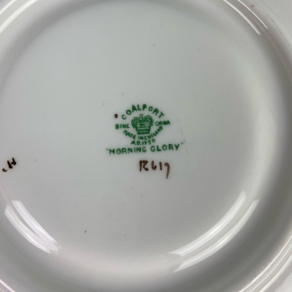 Coalport Bone China Vintage Floral Bread & Butter Plates: Set of 6 - Picture 6 of 9